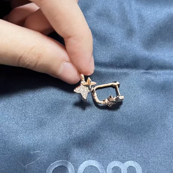 APM Monaco Météorites Rose Gold Square Hoop Earrings - Picture 4 of 6